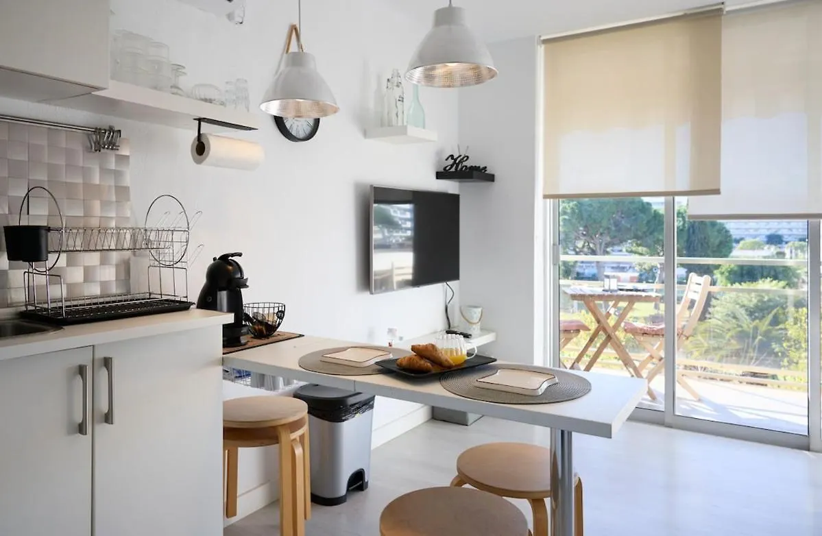 Charming Apartment 萨洛